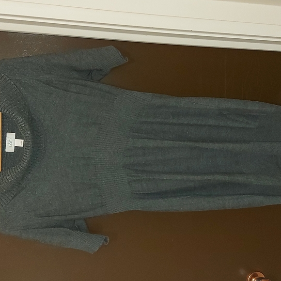 Ann Taylor loft short sleeve sweater dress - Picture 1 of 5
